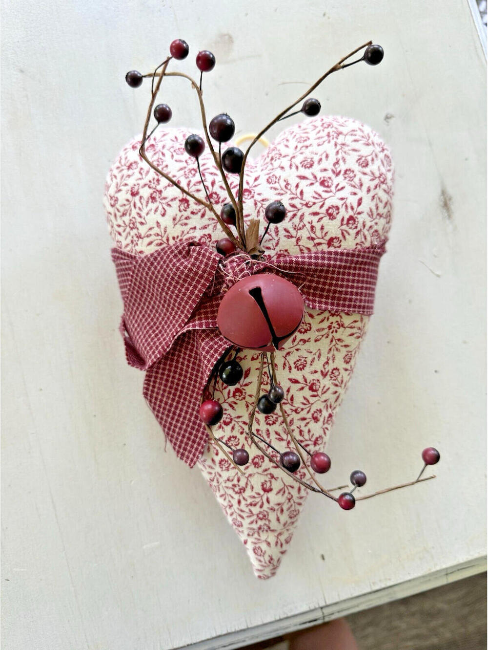 Primitive Country Fabric Heart w/berries/ bell Farmhouse country patriotic
